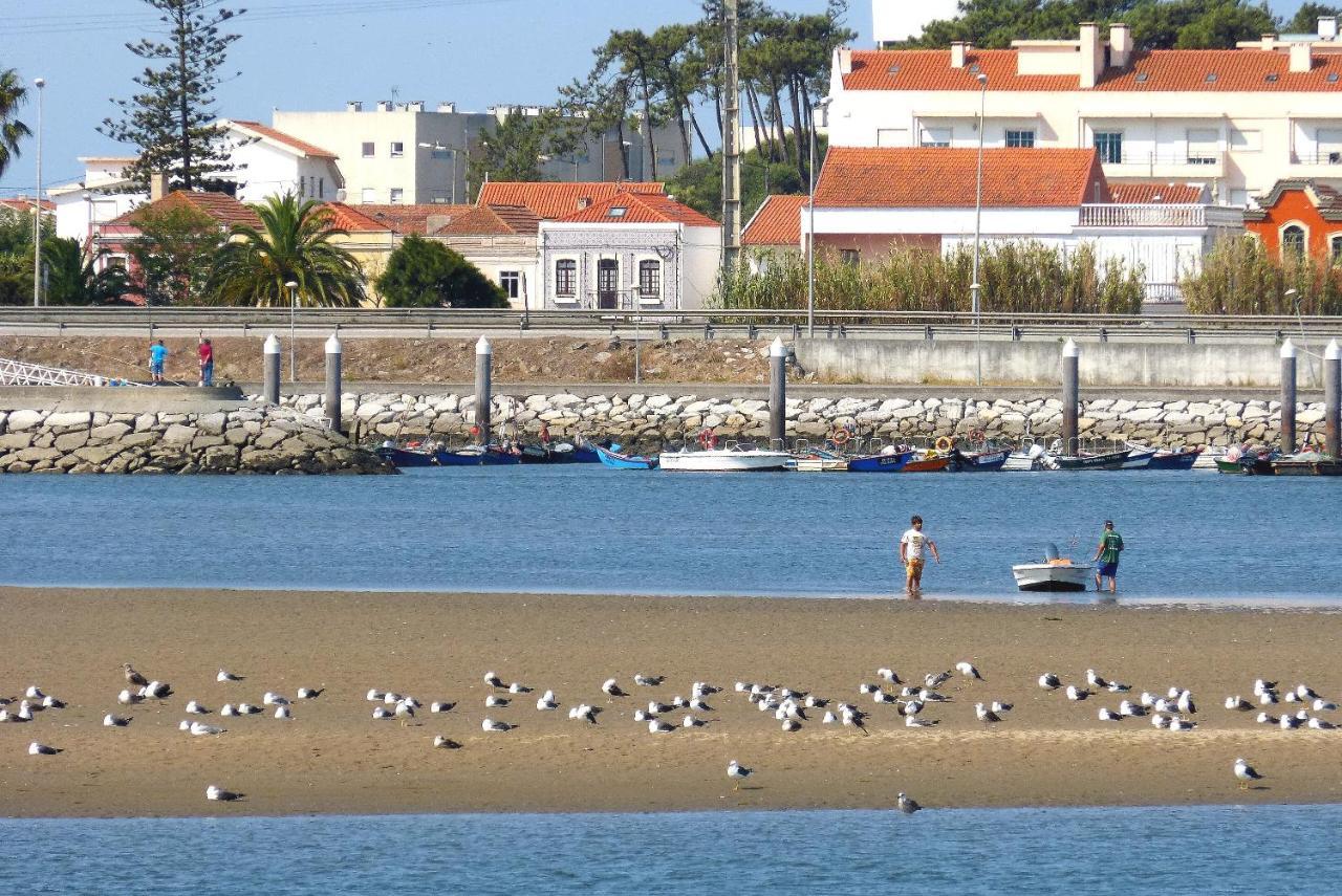 Casa Chanel Figueira da Foz Luaran gambar